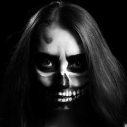 Spooky Skull Makeup Kit